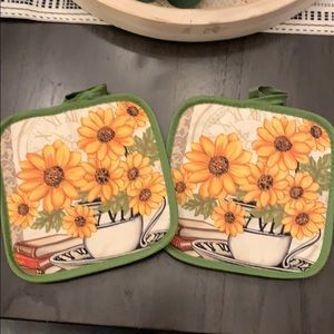Pot holders